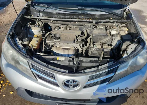 2013 Toyota Rav4 Limited z USA, uszkodzony, nr VIN 2T3DFREV3DW031432